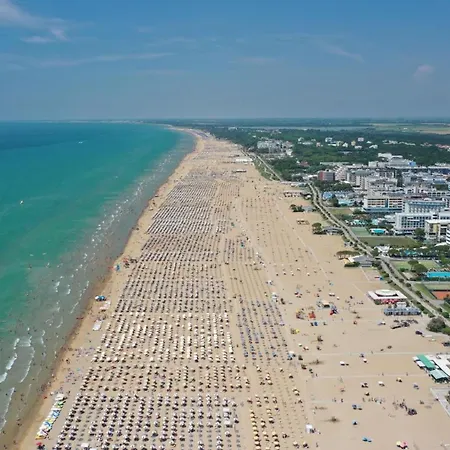 Well-equipped 1 Bedroom Flat For Up To 6 Guests Bibione